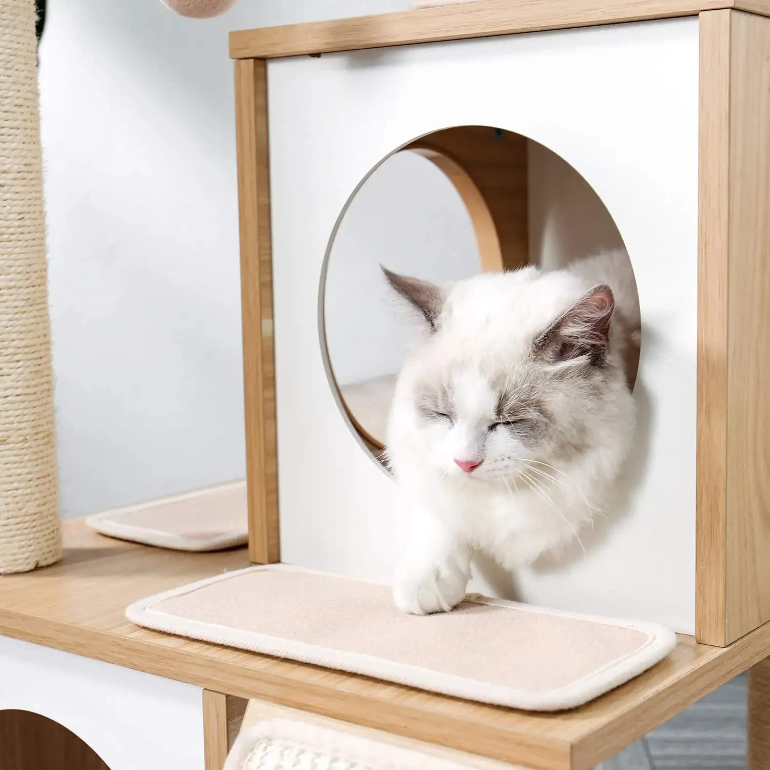 Cat Tree Deluxe 34" Cat Tower